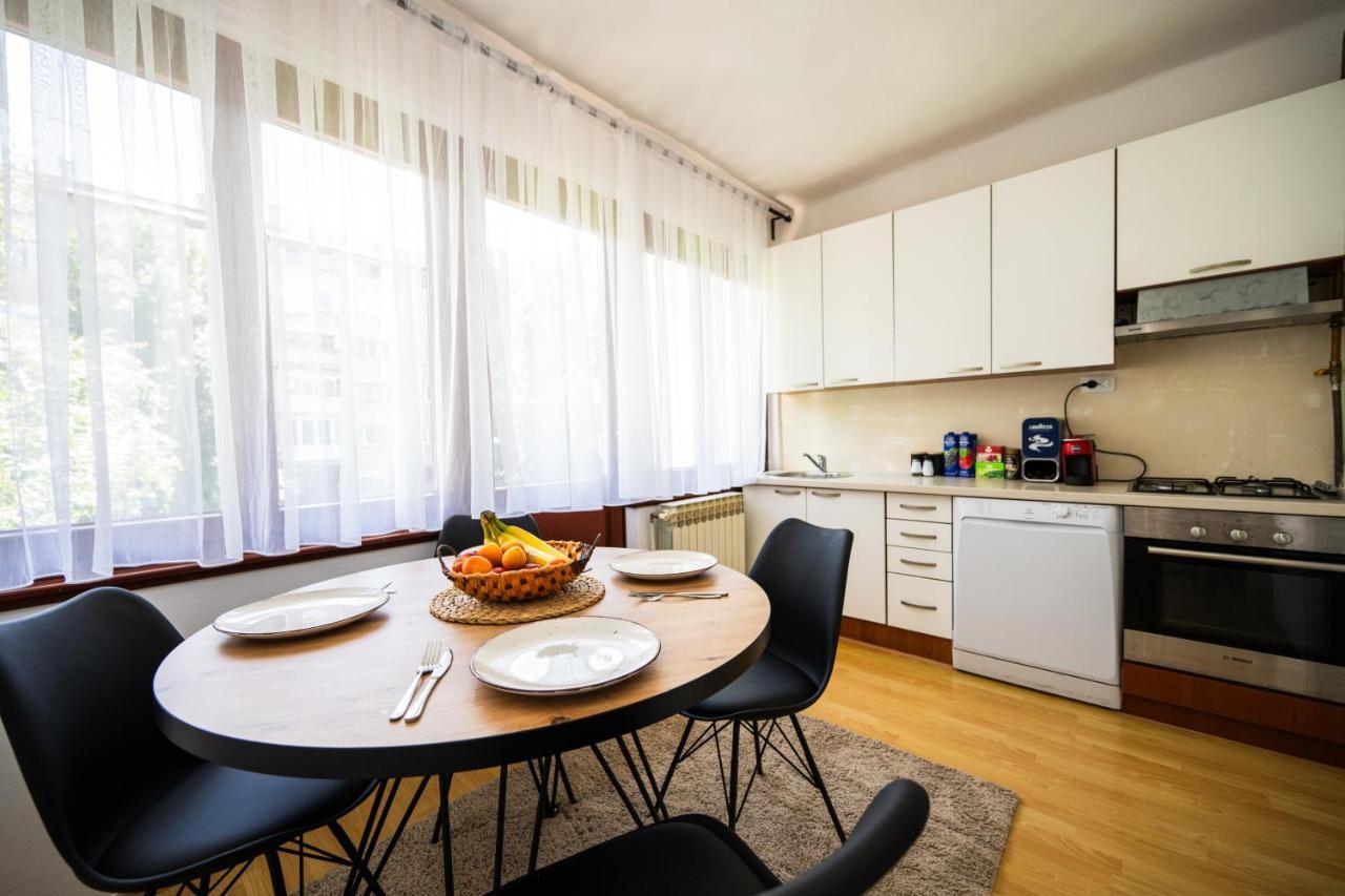 סראייבו Cozy One-Bedroom Apartment Near City Center מראה חיצוני תמונה