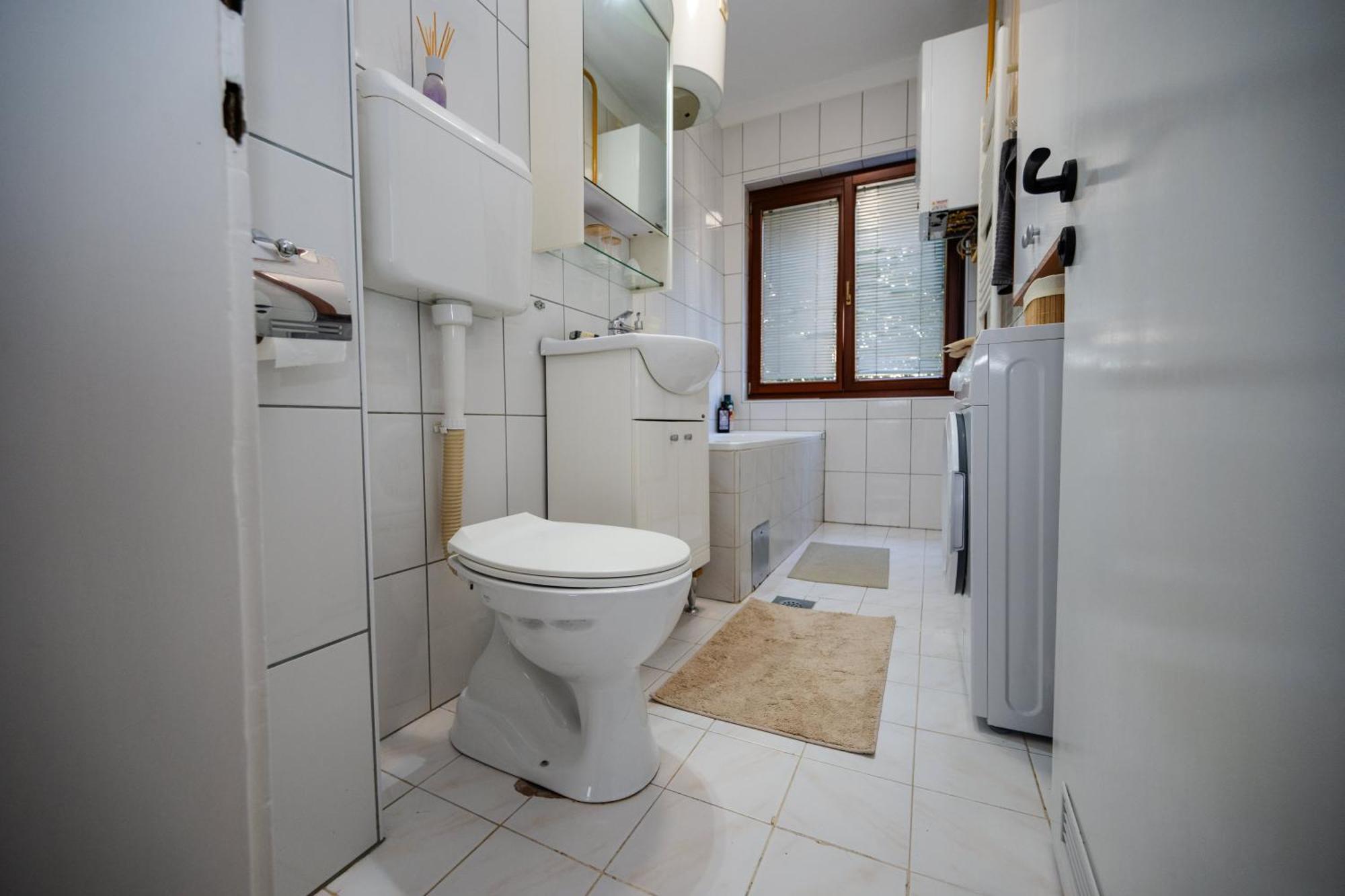 סראייבו Cozy One-Bedroom Apartment Near City Center מראה חיצוני תמונה